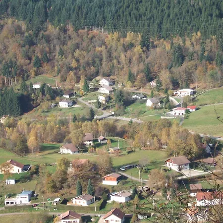 Βίλα In La Bresse Near Slopes, Cleaning Included *